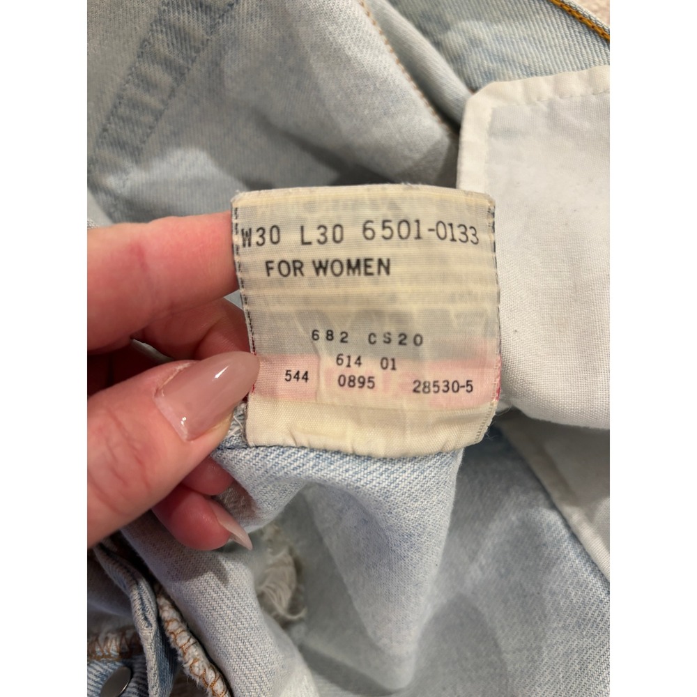 Vintage 90s Levi's 501 Cutoff Shorts Made in USA High Waisted Distressed Sz 30 - Picture 4 of 7